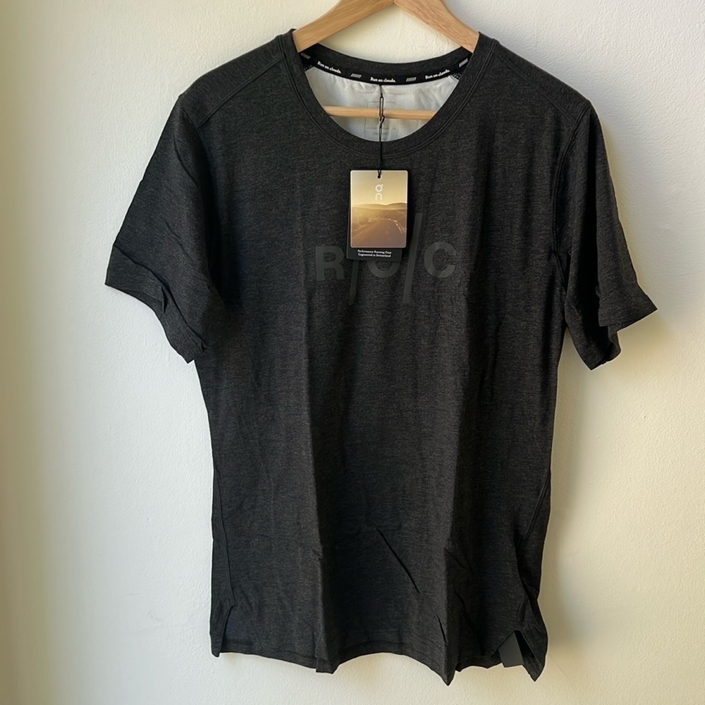 NWT OnCloud Men’s Comfort T Workout Shirt Size Medium New With Tags - Picture 2 of 9